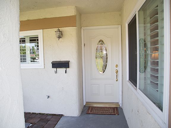 3rd image of 4168 Lake Harbor Ln