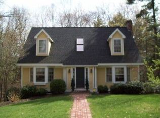 27 Winding Brook Dr, Stratham, NH 03885