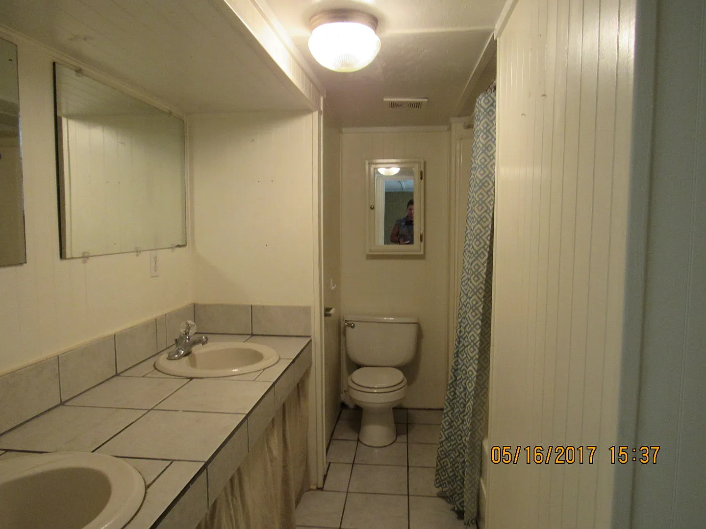 208.5COLL — Photo 2
