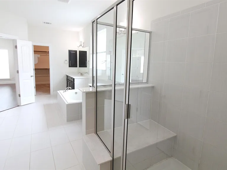 5800 Viejo Dr — Photo 14