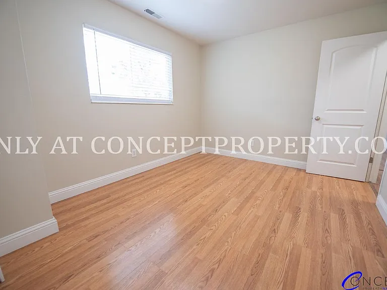 100 S Orchard Dr — Photo 77