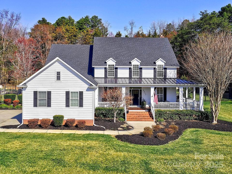 1st image of 8817 Kerns Meadow Ln