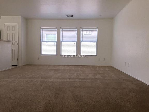 4th image of 5329 Iron Crossing Ave