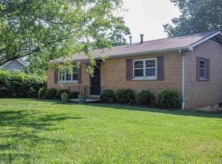 1030 Sanders Ave, Paducah, KY 42001