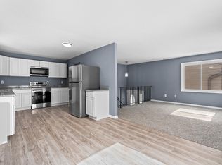 7831 Rimbley Rd, Woodbury, MN 55125