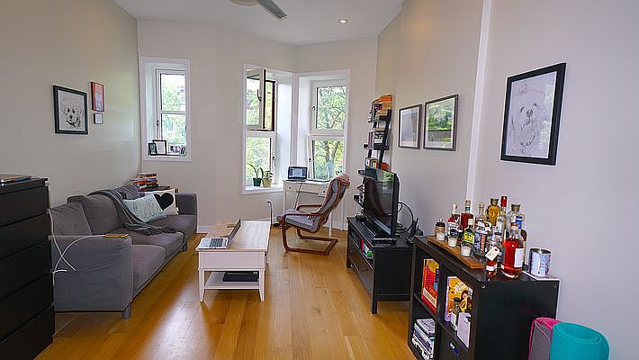 1st image of 479 12th St APT 4L