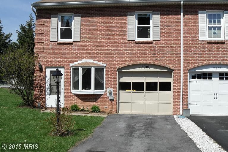 1st image of 17900 Clubhouse Dr