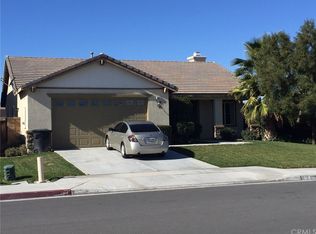 354 Sun Flower Ln, San Jacinto, CA 92582