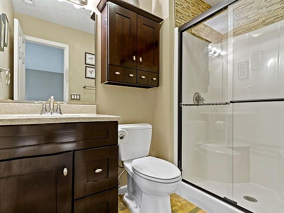 4th image of 12979 Longleaf Ln