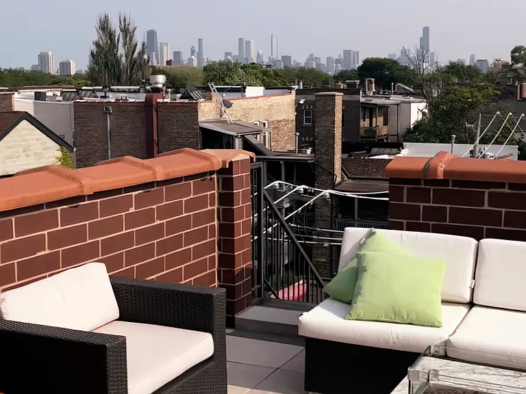 1215 W Barry Ave #3 — Photo 11