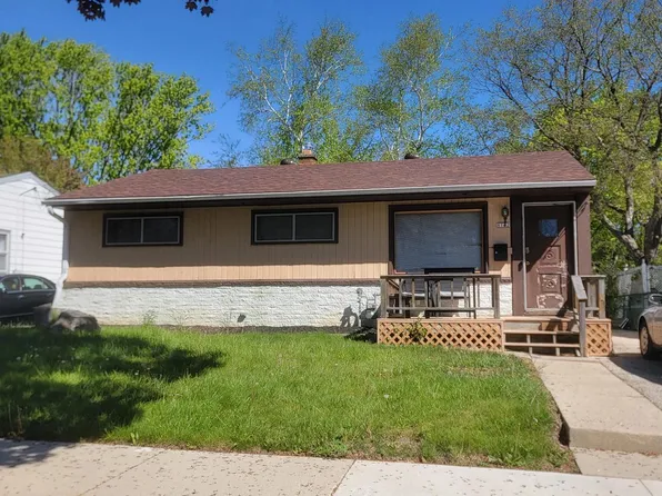 8162 W Kathryn AVENUE, Milwaukee, WI 53218