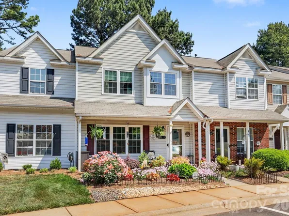 11629 Boxer Ln, Charlotte, NC 28269