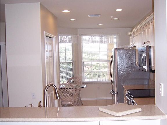 3rd image of 8253 Parkstone Pl #7-304