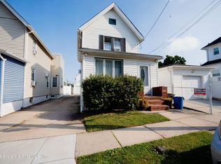 9 Westbrook Ave, Staten Island, NY 10303