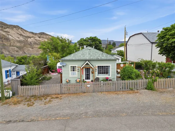 352 5th St, Ashcroft, BC V0K 1A0