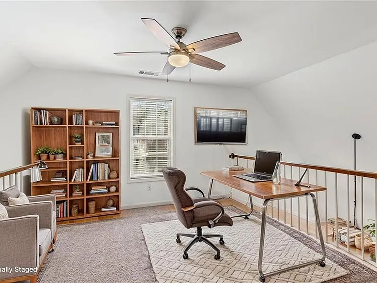 3105 Ballet Ct SE — Photo 15