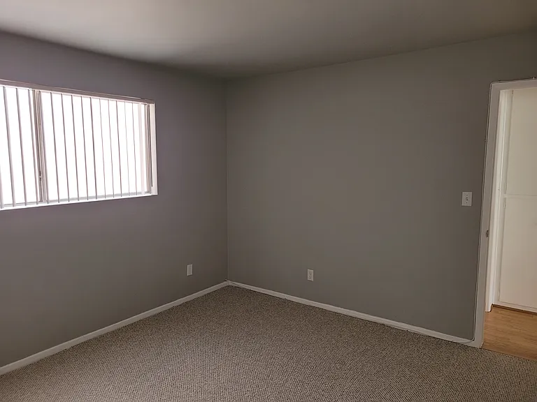 1410 Venice Blvd #6 — Photo 15