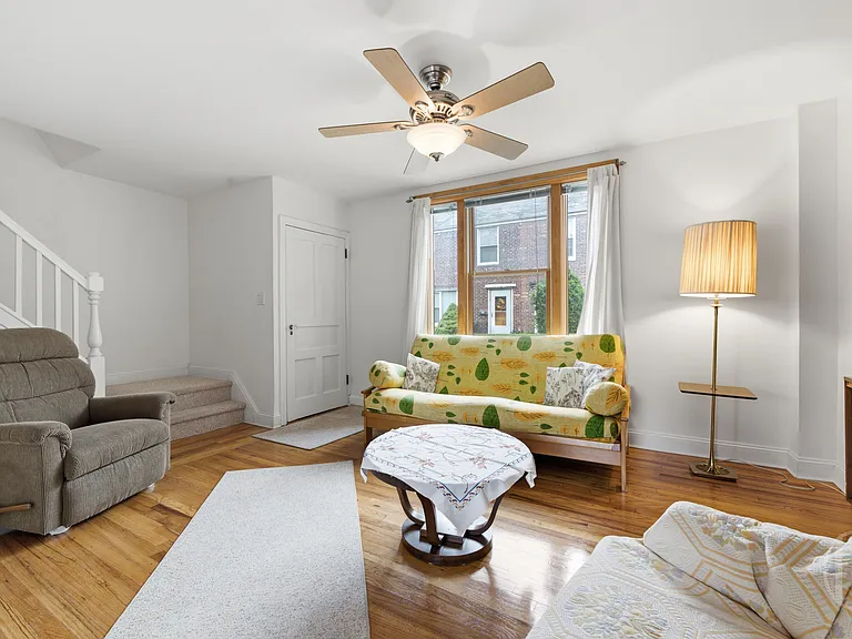 39-20 44th St #1 — Photo 7