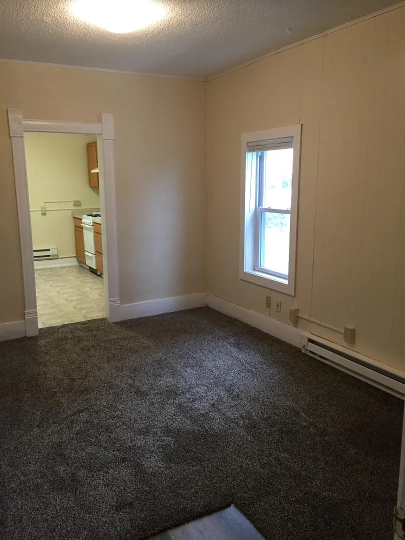 321 America Avenue NW - 3 — Photo 4