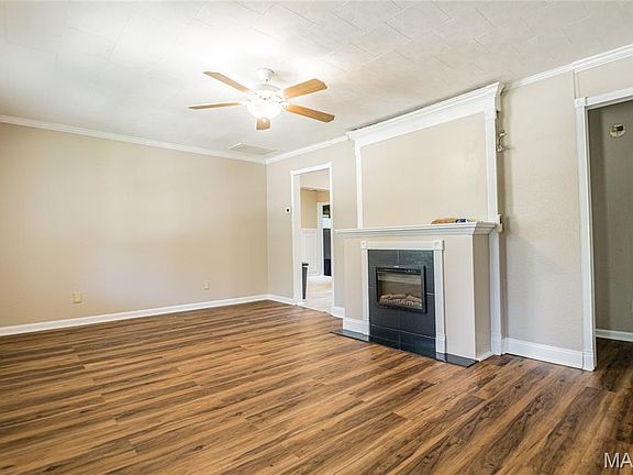 4th image of 50 Ripley 160e 24 Cres #160E-24