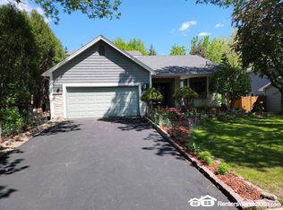 13786 Carmody Dr, Eden Prairie, MN 55347