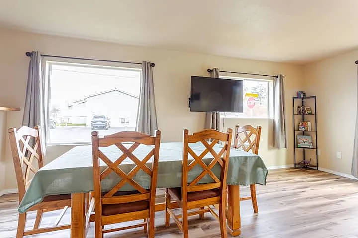 2305 Mount Ave #101 — Photo 6