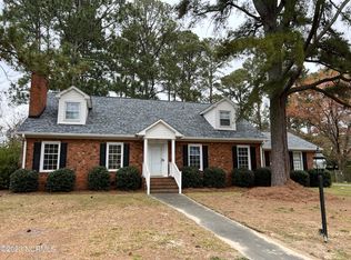 1803 Sunset Ave, Kinston, NC 28504