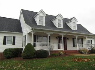 317 Old White Bridge Rd, Waynesboro, VA 22980