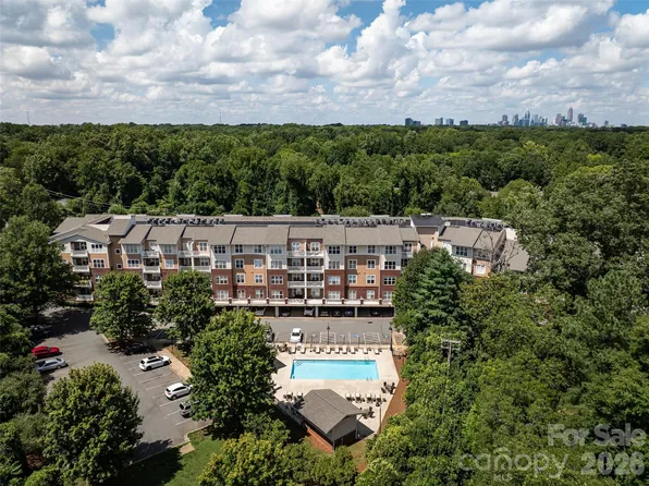 1000 E Woodlawn Rd APT 311, Charlotte, NC 28209