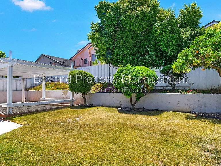 8845 Sparren Way — Photo 12