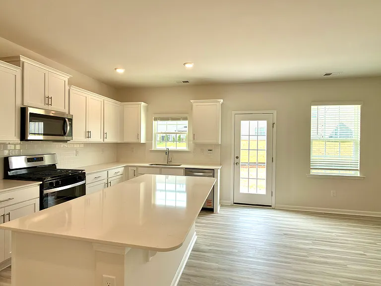 123 Pecan Grove Ln — Photo 20