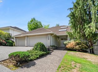 759 SW Regency Pl, Portland, OR 97225