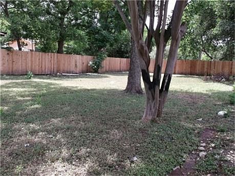 1st image of 305 S San Augustine Ave