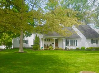 30408 Ashton Ln, Bay Village, OH