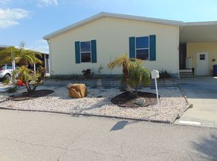 143 Camellia St, Nokomis, FL 34275