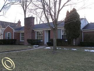 1st image of 550 Larchlea Dr