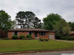 7815 Perry St SW, Huntsville, AL 35802