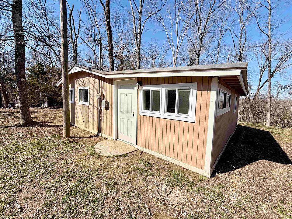 1st image of 345 Shad Ln