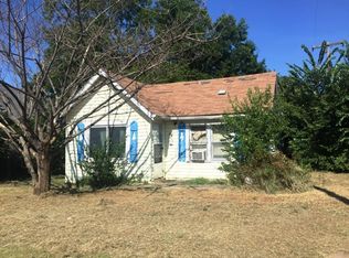 612 N Park St, Seminole, OK 74868