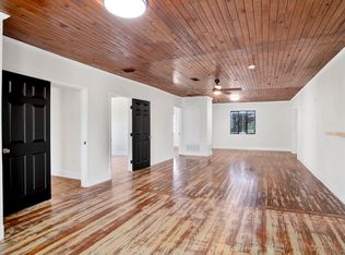 4117 Barrancas Ave, Pensacola, FL 32507