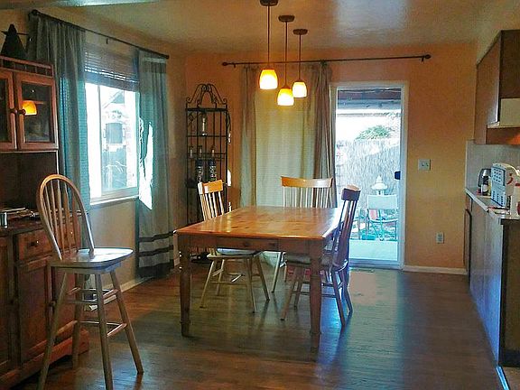 Sunny open dining room
