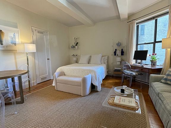 3rd image of 225 Central Park N APT 612