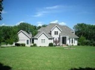 5338 SW Urish Rd, Topeka, KS 66610