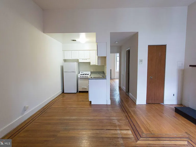 723 Spruce St #2F — Photo 6