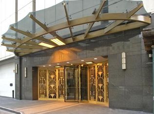 111 E Chestnut St #1100F, Chicago, IL 60611