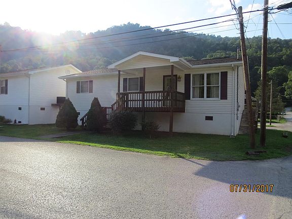 2nd image of 154 Keister St