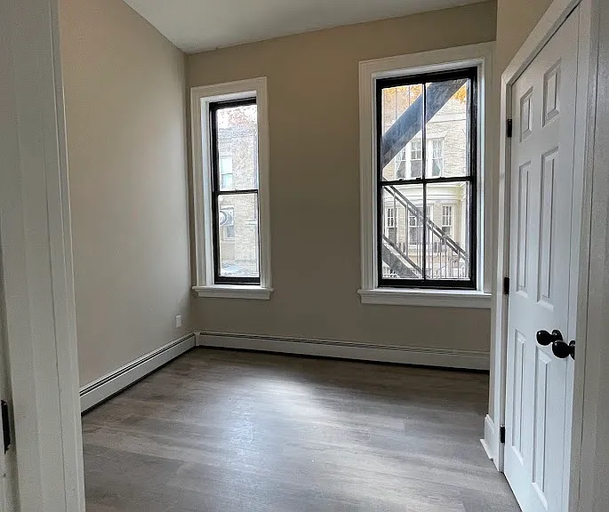 150 S Franklin St #2 — Photo 3