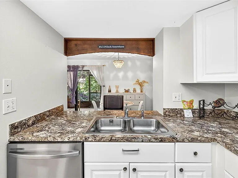 7809 Niagara Ave #2105 — Photo 19
