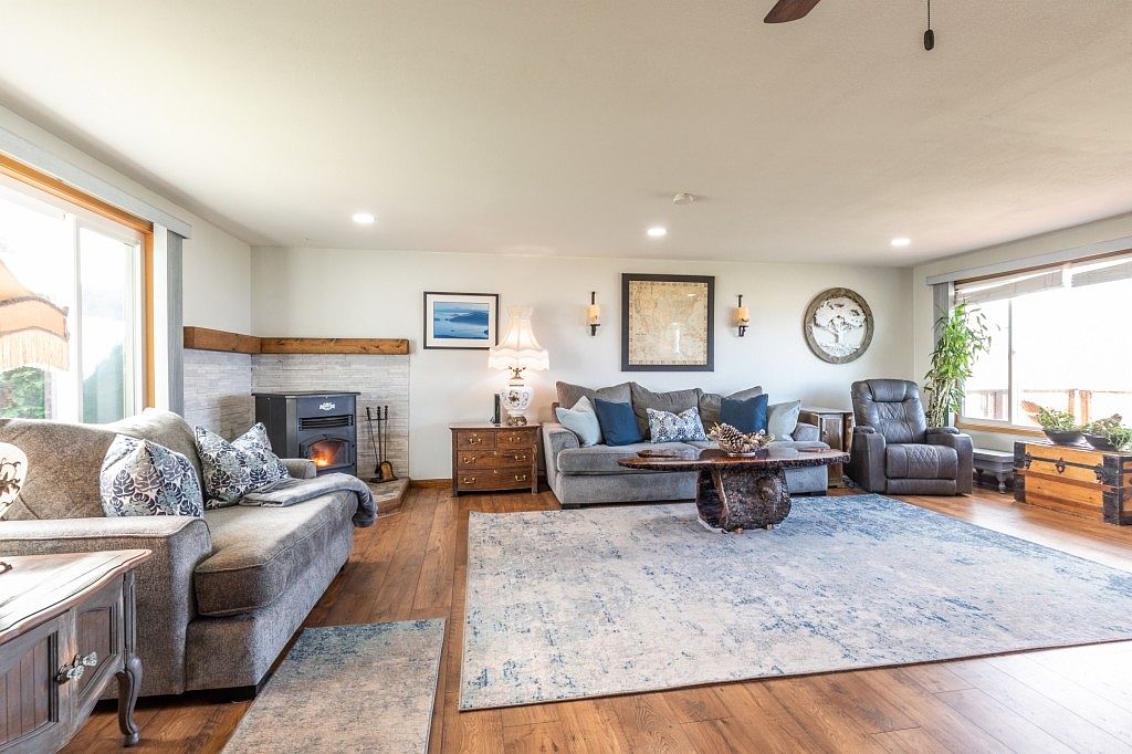 Coupeville, WA 98239