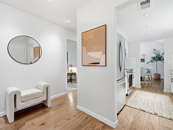 5th image of 4042 Cowell Blvd